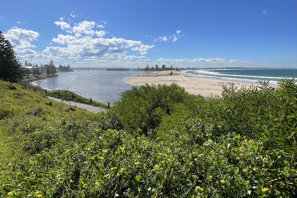 The channel and beach at The Entrance from the foreshore